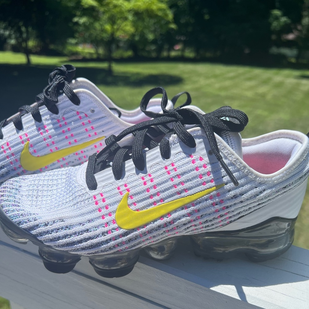 Vapormax sneakers